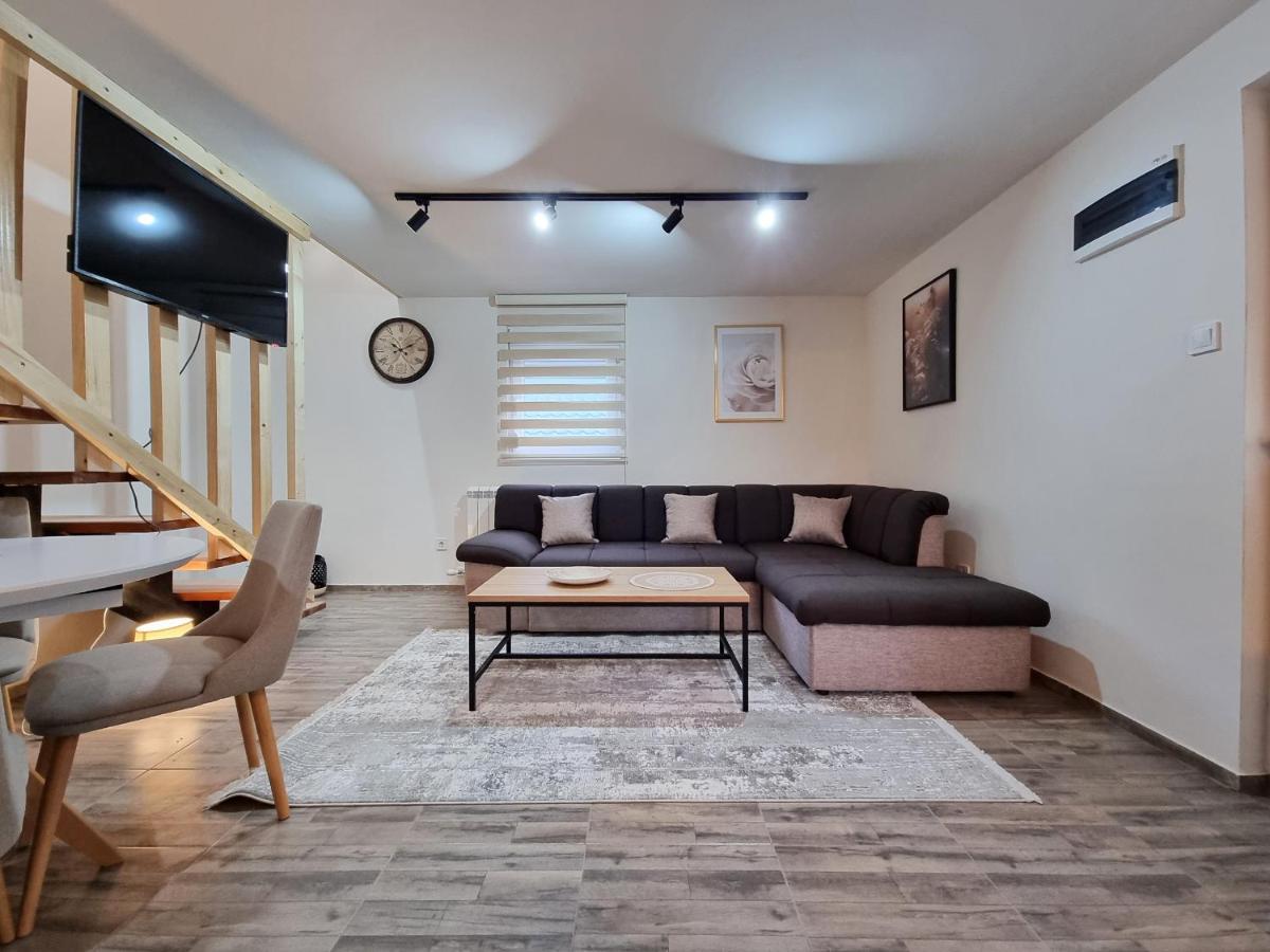 Apartmani Gala Zabljak المظهر الخارجي الصورة